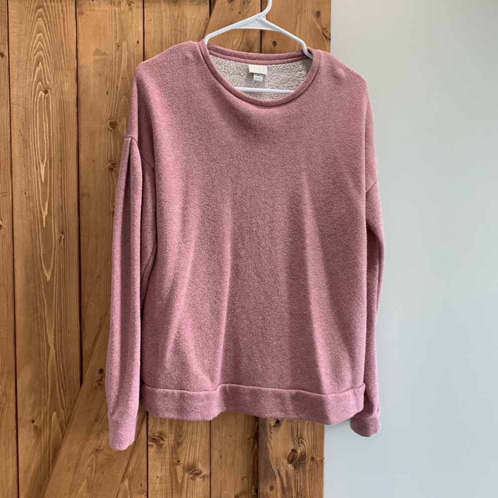 Shimmering pink sweater